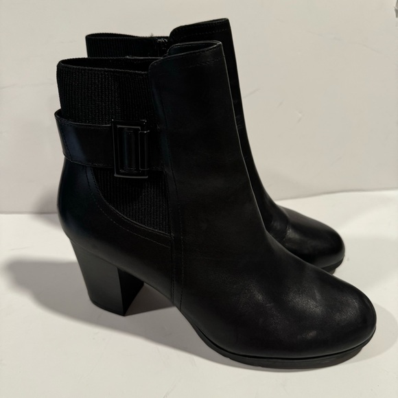 Anne Klein Womens Black Leather Block Heel Ankle Boots Shoes Size 10M - Picture 4 of 15